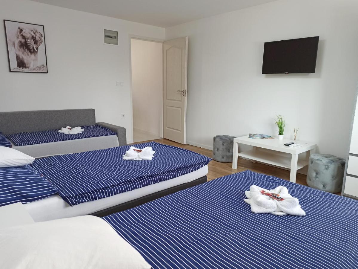 Grafit Apartmanok Hajdúnánás Bagian luar foto
