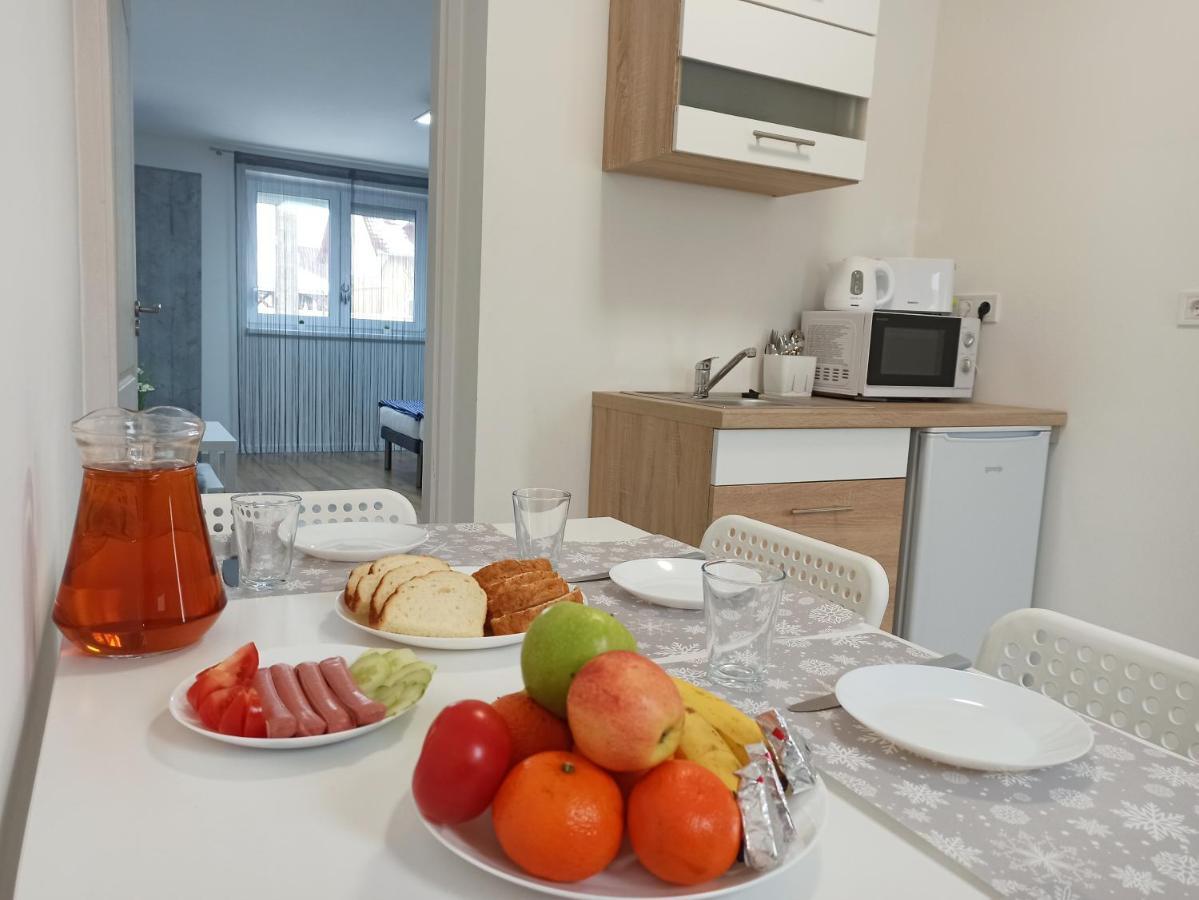 Grafit Apartmanok Hajdúnánás Bagian luar foto